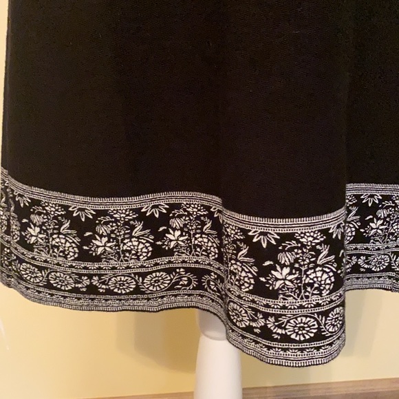 Venus dress - Picture 4 of 15